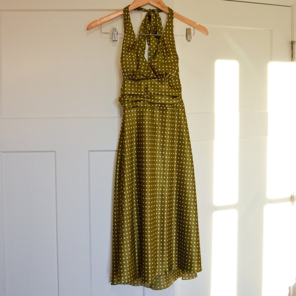 Speechless Dresses & Skirts - Speechless Vintage green and white polka dot midi halter neck dress with zipper